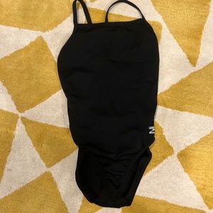 Women’s speedo endurance + swim suit size 36 fly back
